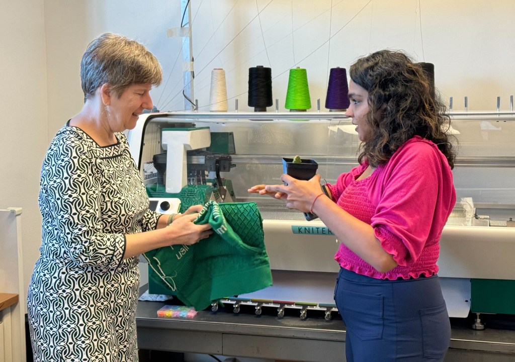 NSF CISE Director Dr. Ellen Zegura Visits the&nbsp;Lab